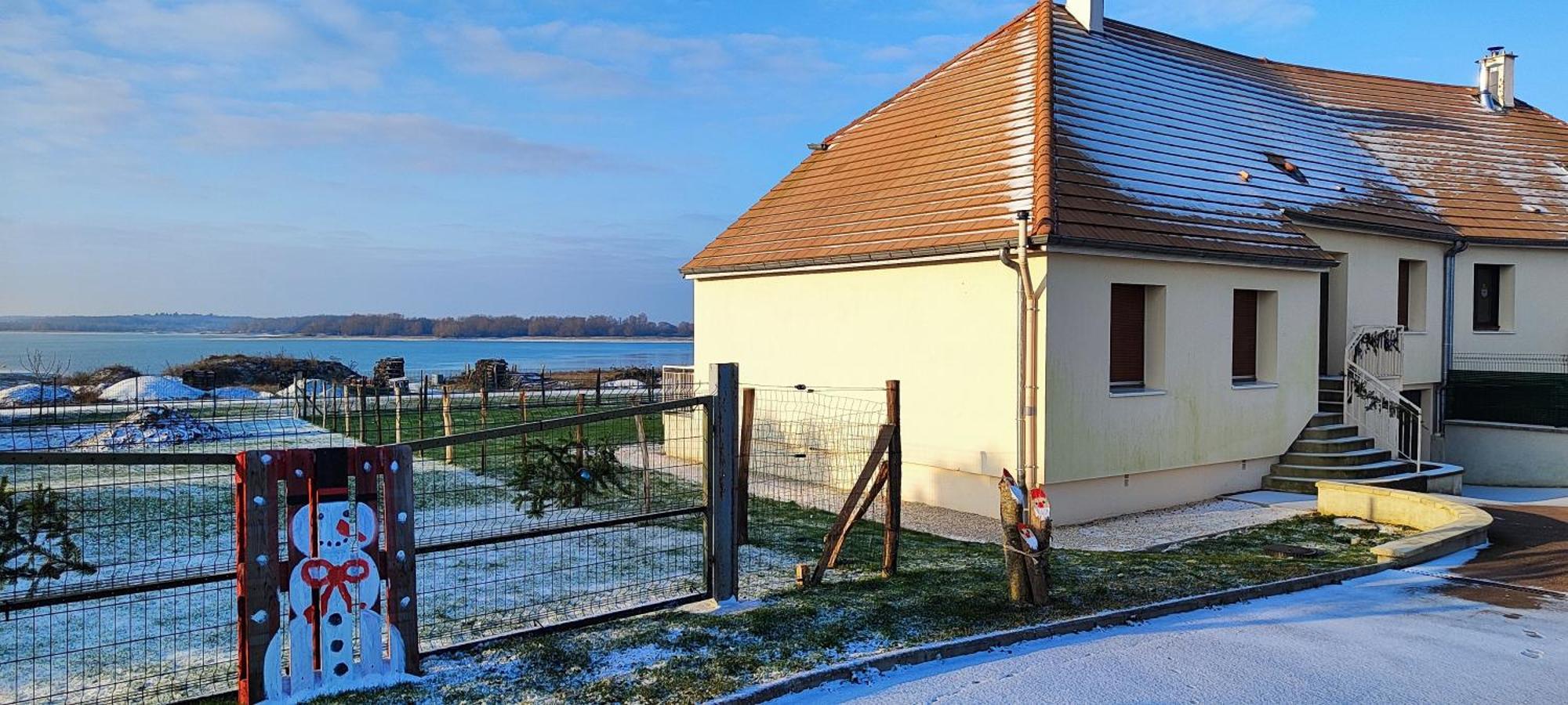 Gite Du Lac De La Foret D'Orient - 6 Personnes - Gite Avec Vue Sur Le Lac Mathaux Exteriör bild